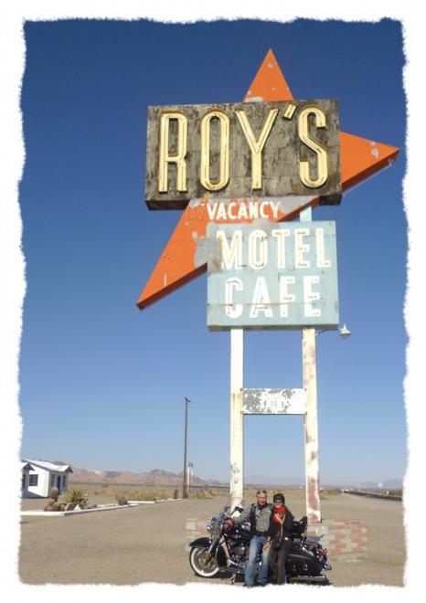 roy-s-cafe-est.jpg